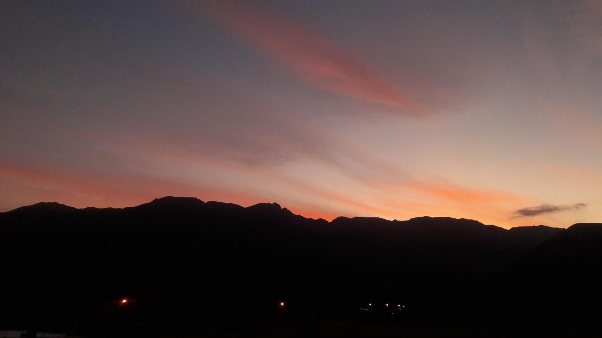 Departamento Boutique De Disenador " Terraza 22 " - Cochera- Vista A La Montana- Cancelacion Gratuita- Pagaras En El Alojamiento Mendoza Eksteriør bilde