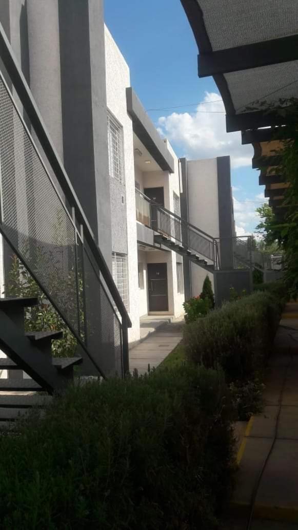 Departamento Boutique De Disenador " Terraza 22 " - Cochera- Vista A La Montana- Cancelacion Gratuita- Pagaras En El Alojamiento Mendoza Eksteriør bilde